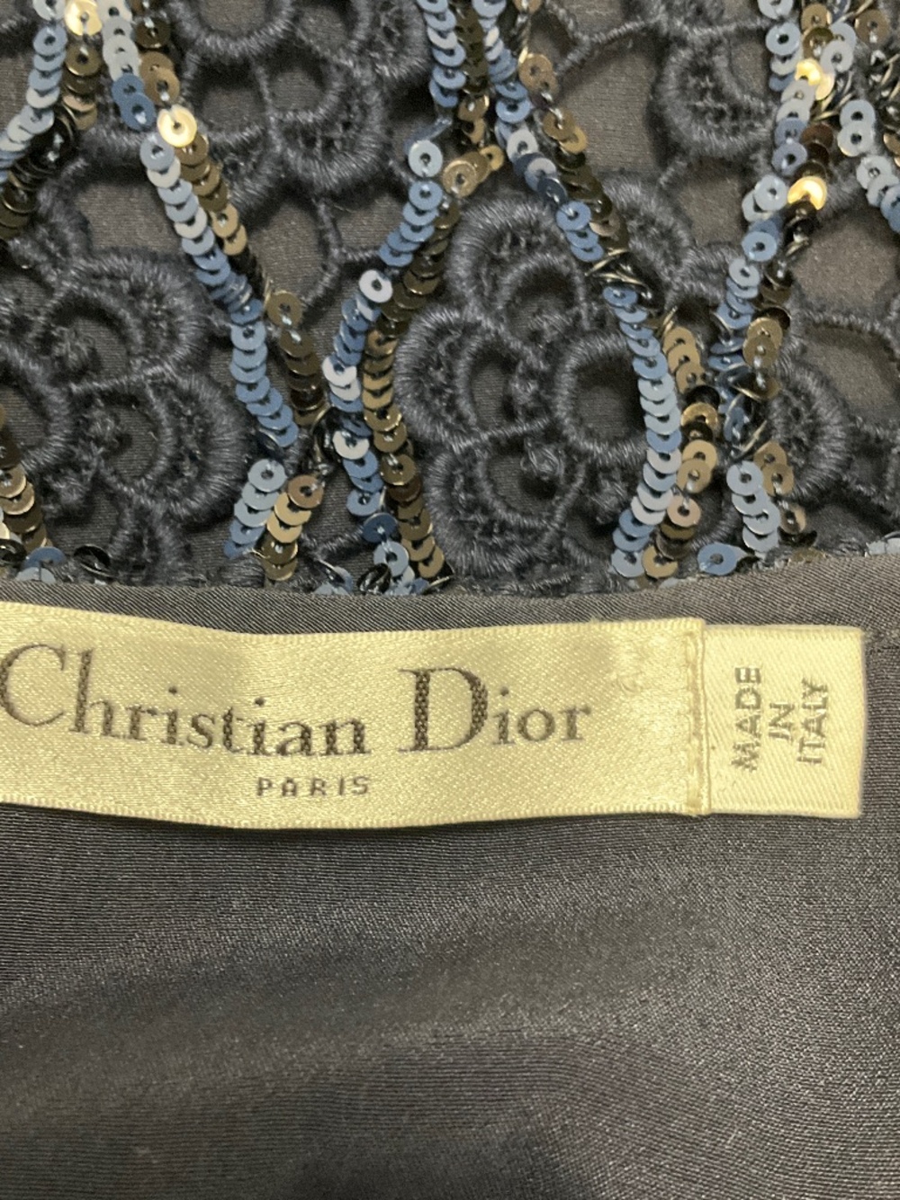 CHRISTIAN DIOR NAVY BLUE SEQUINED SHORT SLEEVED FLORAL LACE COCKTAIL DRESS - Picture 4 of 5